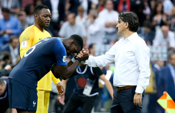 在面对对手 在面对对手